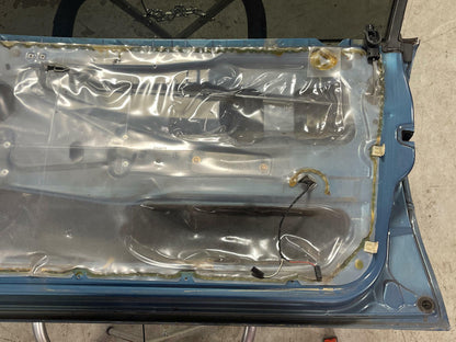 2004 Pontiac GTO Passenger RH Door Assembly- Barbados Mica Metallic 280