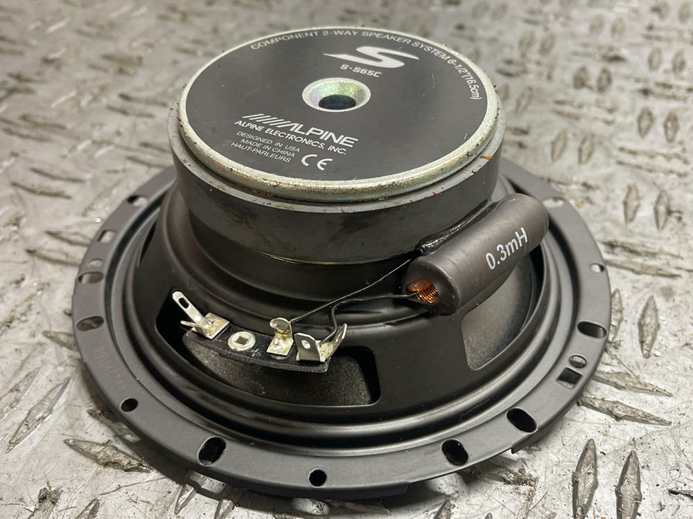 2004 Pontiac GTO RH Pioneer Door Speaker Assembly (x1) 280