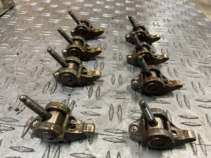 2004 Pontiac GTO LS1 5.7L V8 Pair LH RH Cylinder Heads- SEE DESC 280