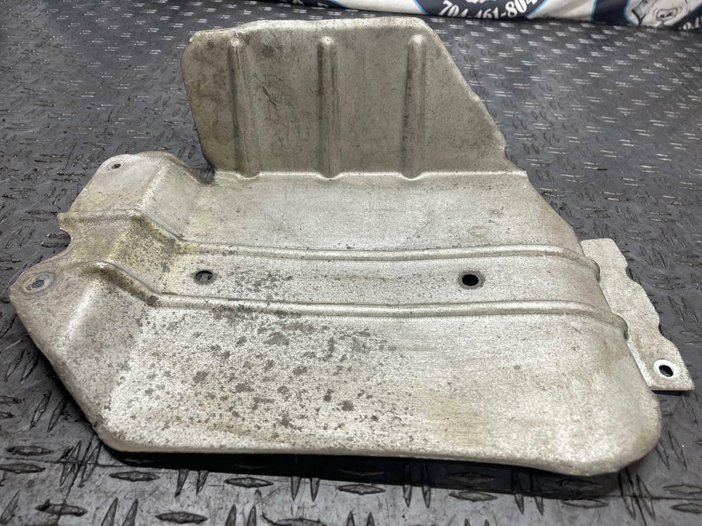2004-06 Pontiac GTO Heat Shielding Trim/Protectors Lot- 2 Pieces 280