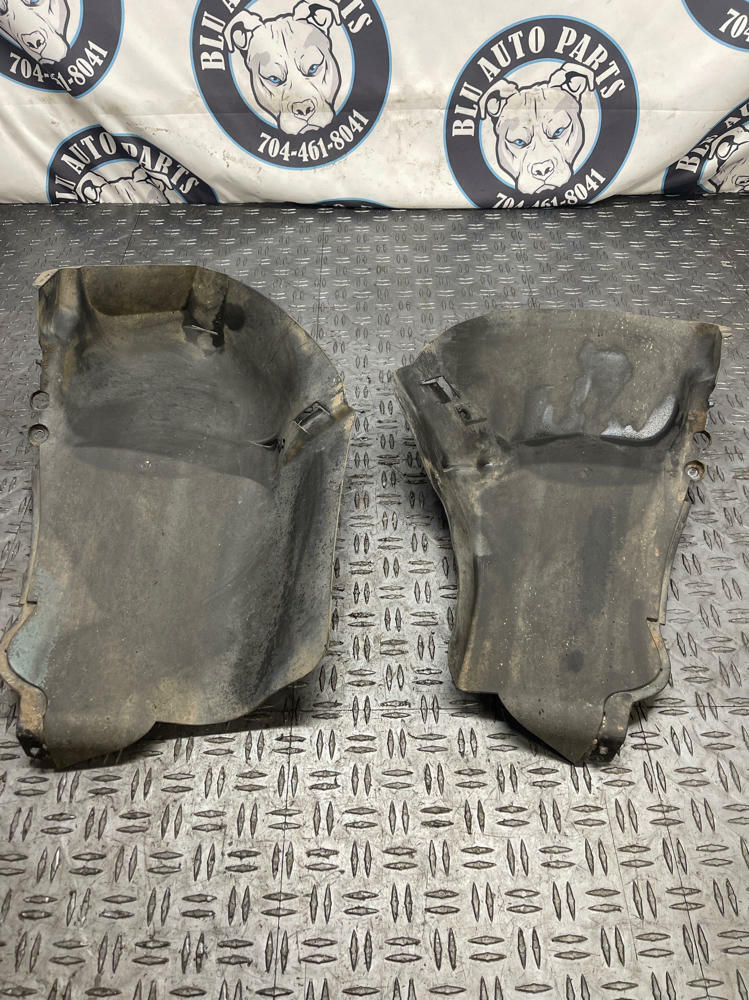 2004-06 Pontiac GTO Rear Wheel Well Splash Guards Pair- LH/RH 280