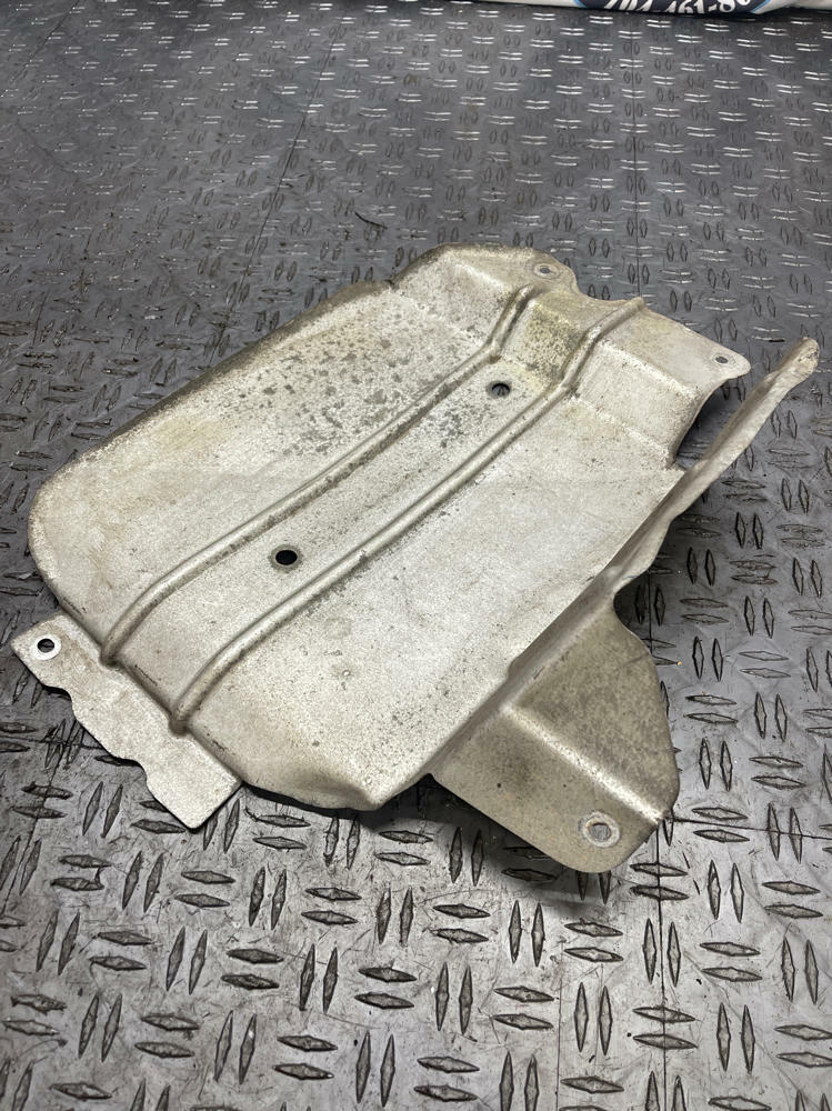 2004-06 Pontiac GTO Heat Shielding Trim/Protectors Lot- 2 Pieces 280