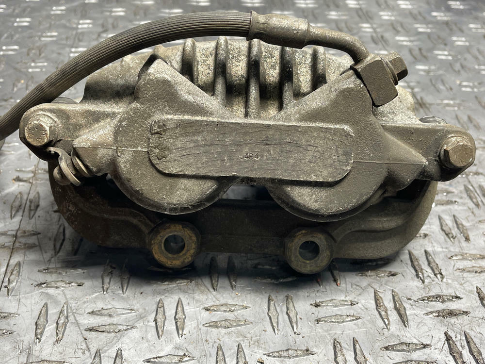 2004-06 Pontiac GTO OEM Driver LH Front Brake Caliper Assembly 280