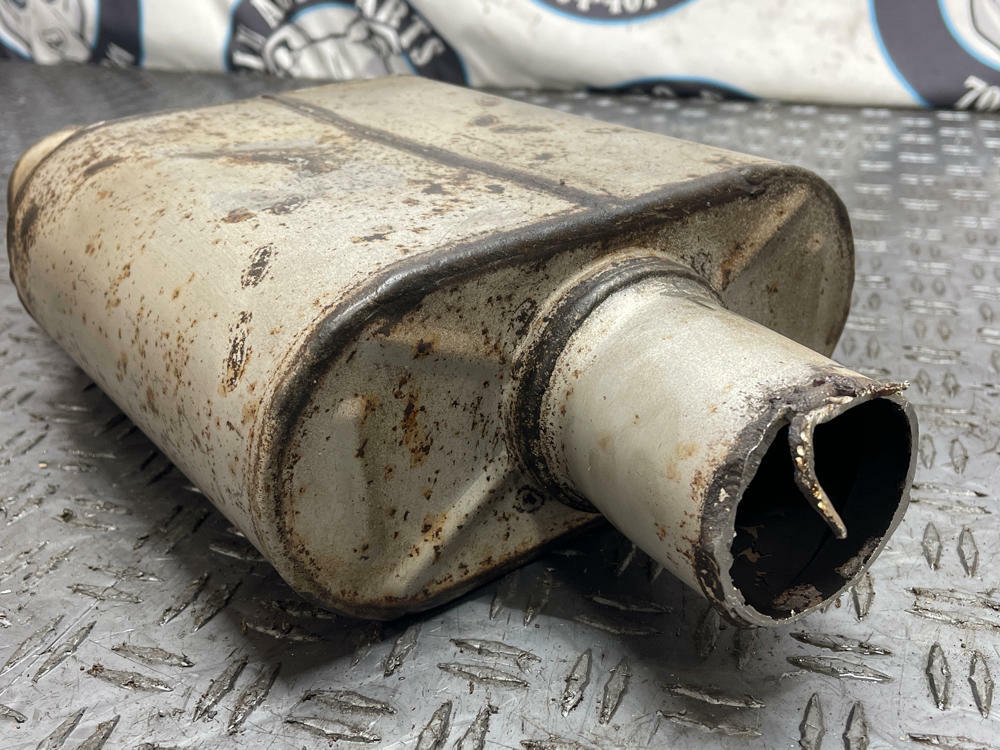 2004 Pontiac GTO FlowMaster BlackWidow Muffler Pair 280