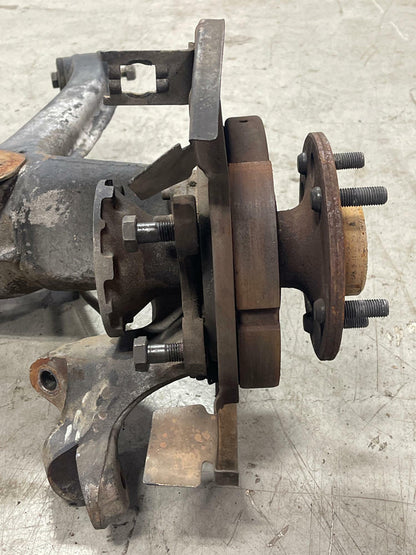 2004-06 Pontiac GTO Rear Passenger RH Control Arm Spindle Hub 280