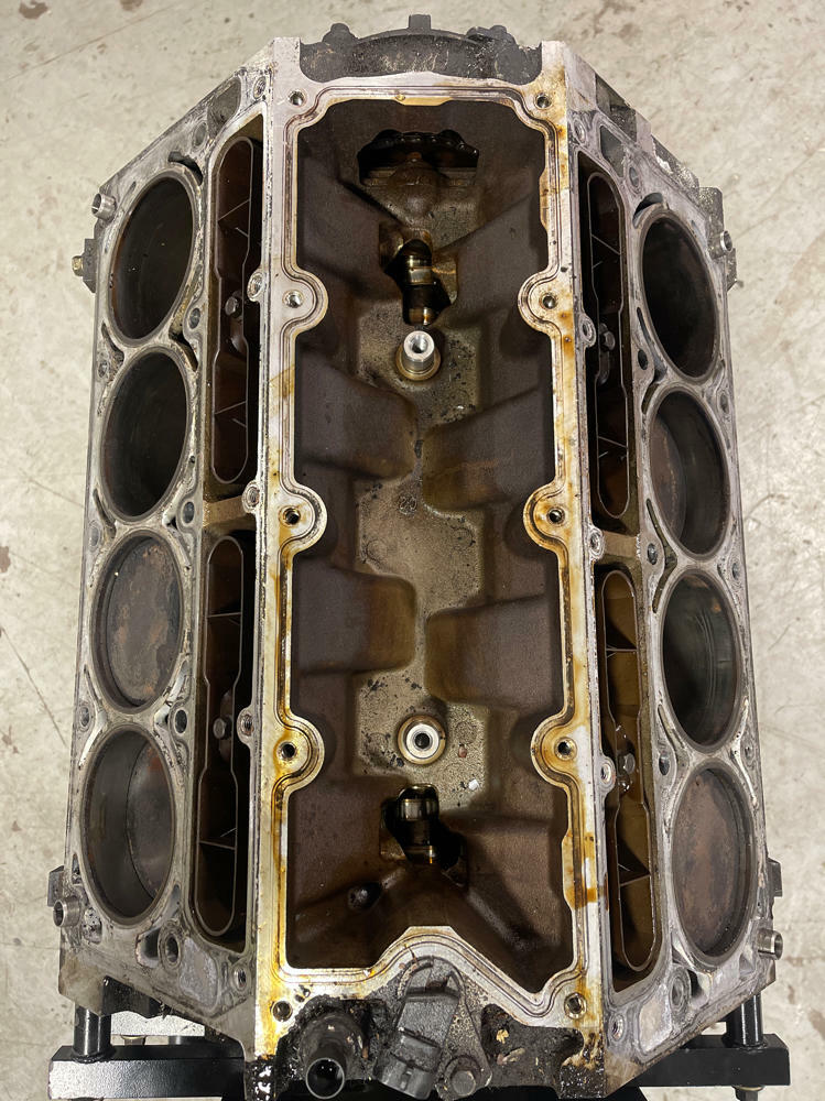 2004 Pontiac GTO LS1 5.7L V8 Short Block Assembly- Standard Bore, TMU 280