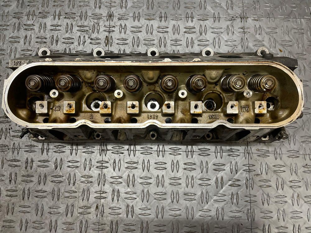 2004 Pontiac GTO LS1 5.7L V8 Pair LH RH Cylinder Heads- SEE DESC 280