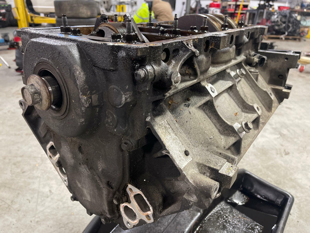 2004 Pontiac GTO LS1 5.7L V8 Short Block Assembly- Standard Bore, TMU 280