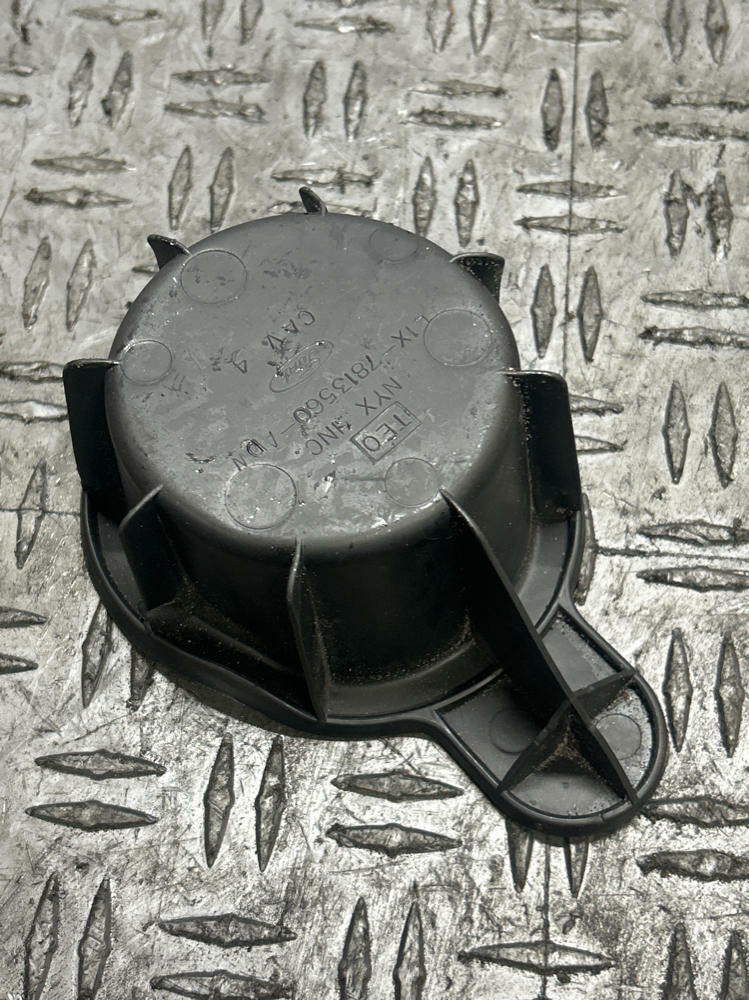 2001-04 Ford Mustang OEM Cup Holder Insert- for Center Console 286