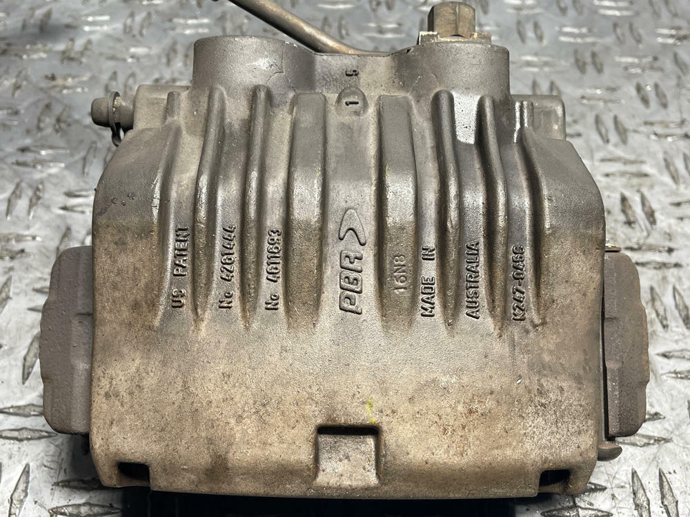 2003-04 Ford Mustang SVT Cobra Front Brake Calipers- NO LOGO, SEE DESC. 286