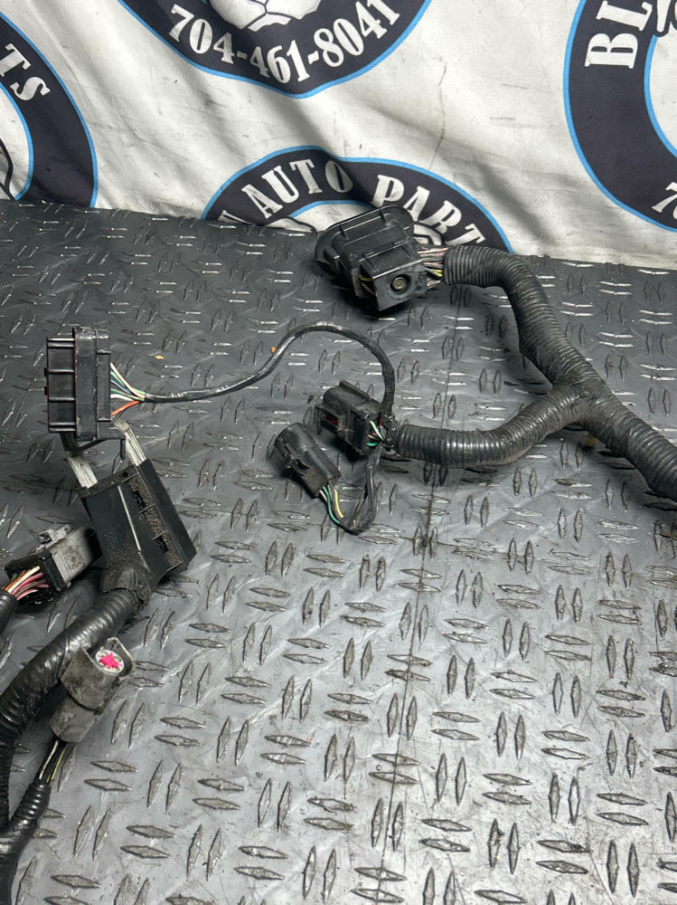 2003-04 Ford Mustang SVT Cobra Engine Bay Distribution Harness/Fuse Box 286