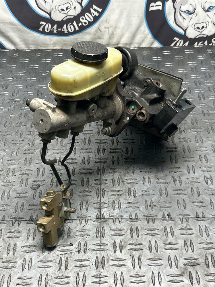 2003-04 Ford Mustang SVT Cobra OEM HydroBoost Assembly- w/ Prop. Valve 286