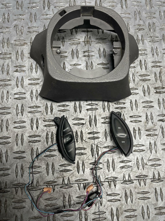 2003-04 Ford Mustan SVT Cobra Steering Wheel Switches & Cover 286