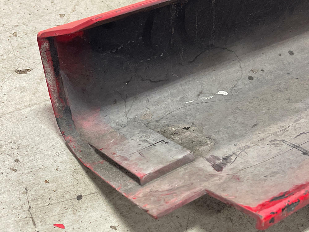 2003-04 Ford Mustang SVT Cobra OEM Pass. RH Side Skirt- SEE DESC, Code D3 286