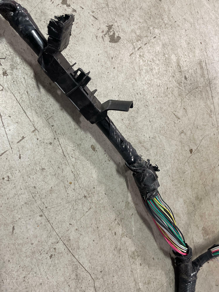 2003-04 Ford Mustang SVT Cobra Convertible Body Harness- PARTS ONLY 286