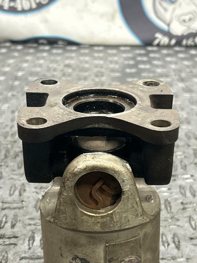 2003-04 Ford Mustan SVT Cobra IRS Driveshaft Flange 286