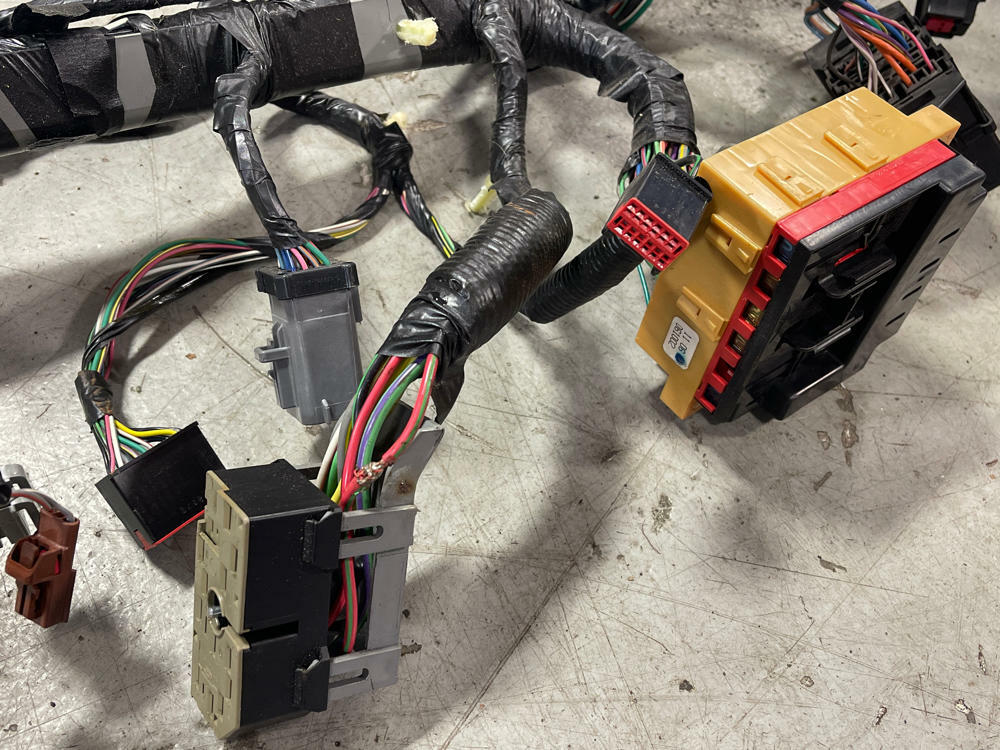 2003 Ford Mustang SVT Cobra OEM Dash Harness 286