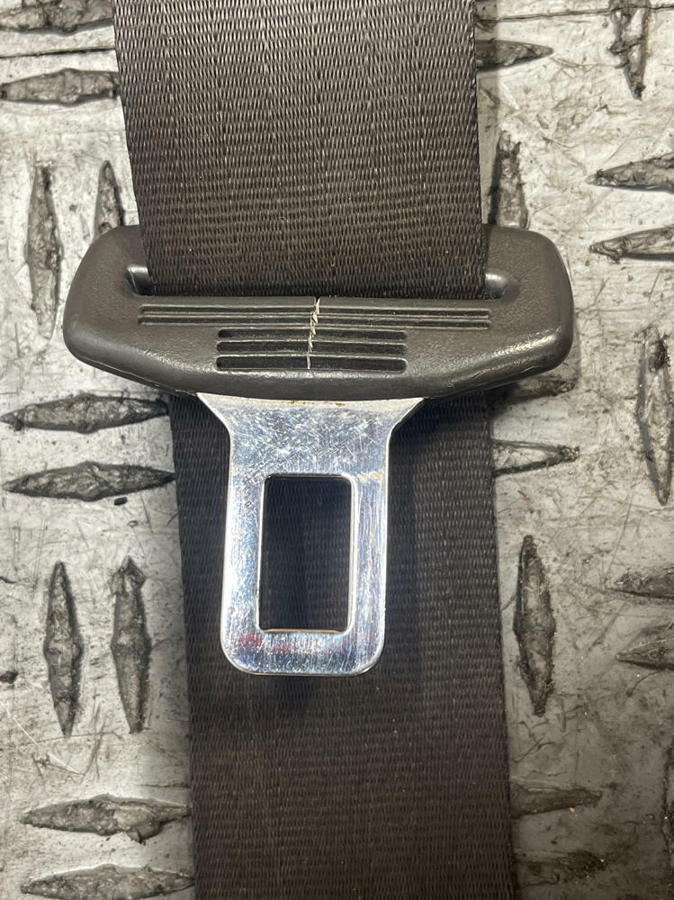 2003-04 Ford Mustang SVT Cobra Front Driver LH Coupe Seat Belt 287