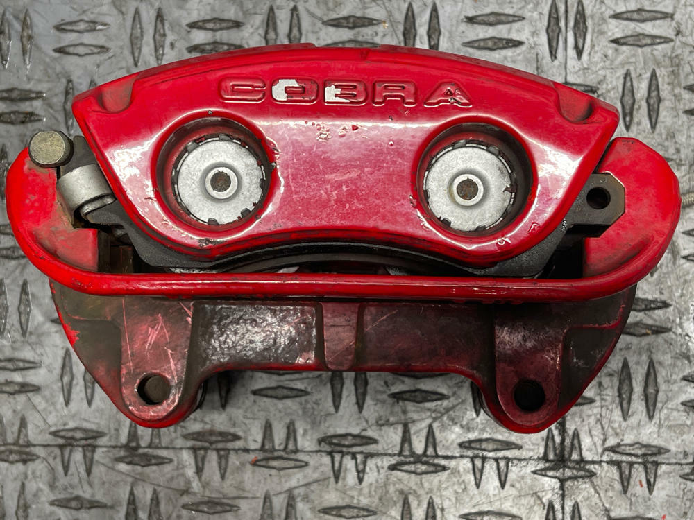 2003-04 Ford Mustang SVT Cobra Front Brake Caliper Set 287