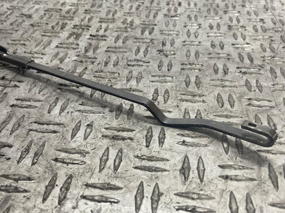 2003-04 Ford Mustang SVT Cobra Wiper Arm Set 287