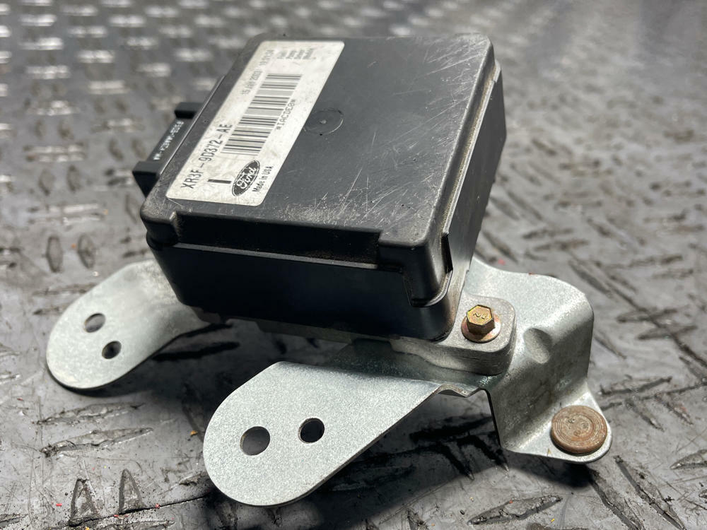2003-04 Ford Mustang SVT Cobra Fuel Pump Driver Module