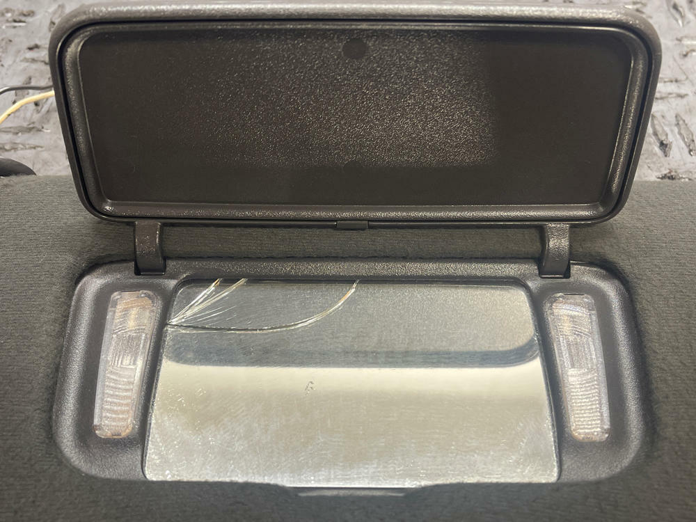 2003-04 Ford Mustang SVT Cobra Coupe Sun Visors 287