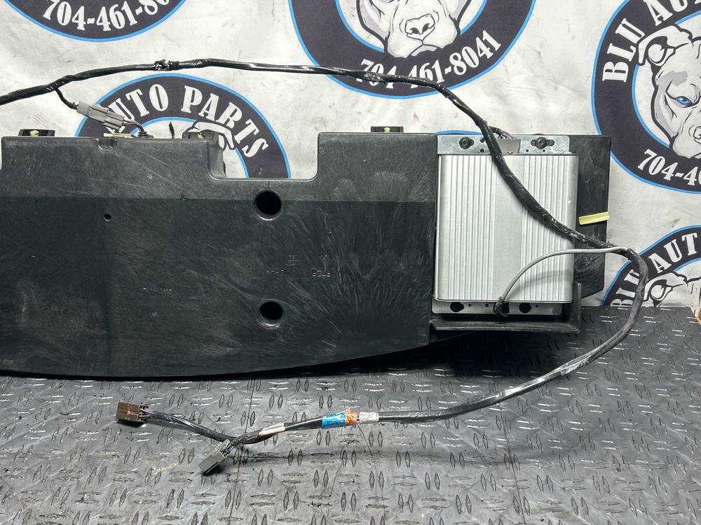2003-04 Ford Mustang SVT Cobra Amp Rack & Amps Mach 460