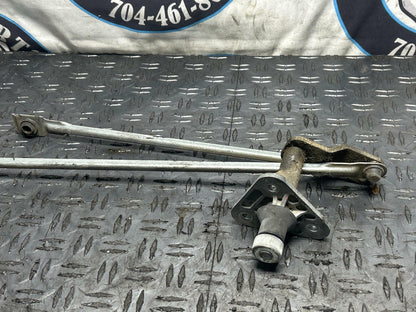 2003-04 Ford Mustang SVT Cobra Windshield Wiper Arms & Motor Assembly 287
