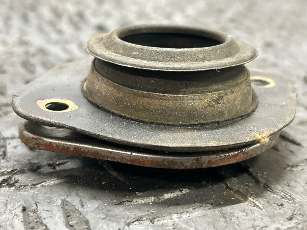 2003-04 Ford Mustang SVT Cobra OEM Steering Donut Bushing 287