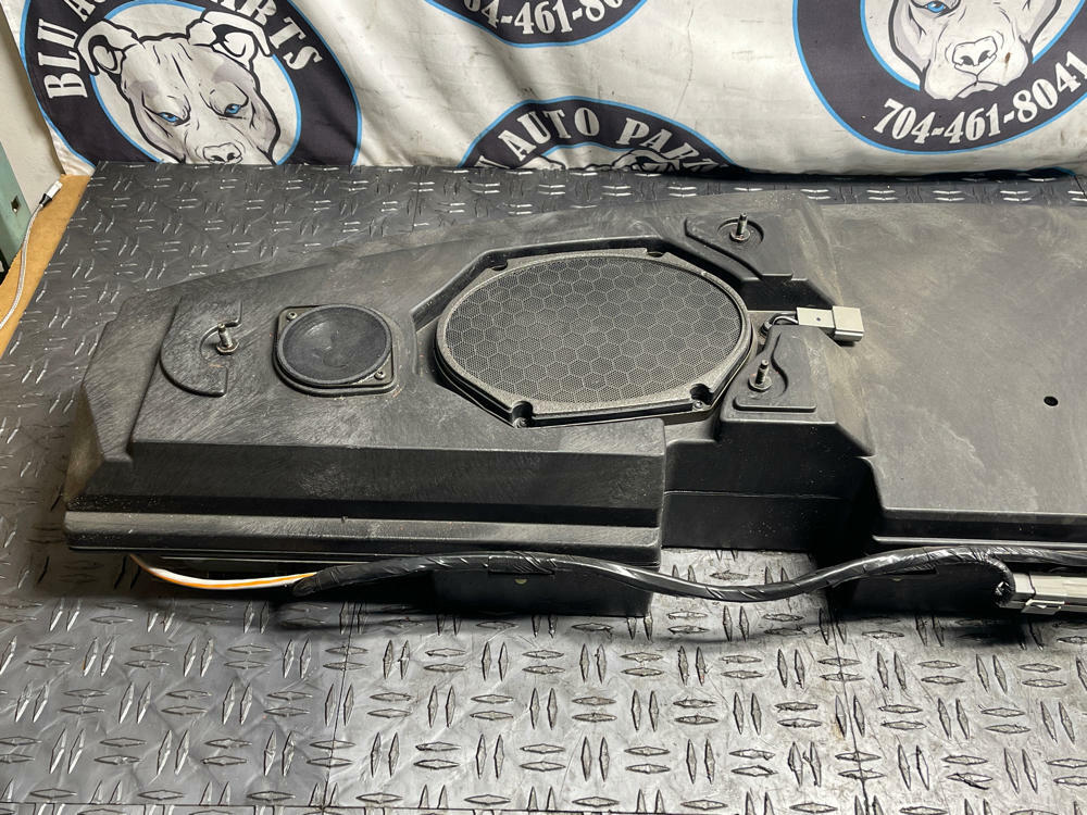 2003-04 Ford Mustang SVT Cobra Mach 460 Amp Rack & Amps 288