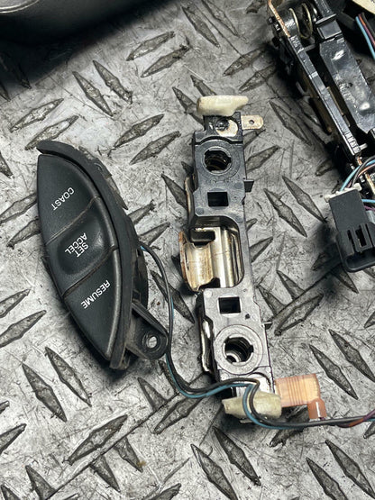 2003-04 Ford Mustang SVT Cobra Steering Wheel Trim & Button Controls 288