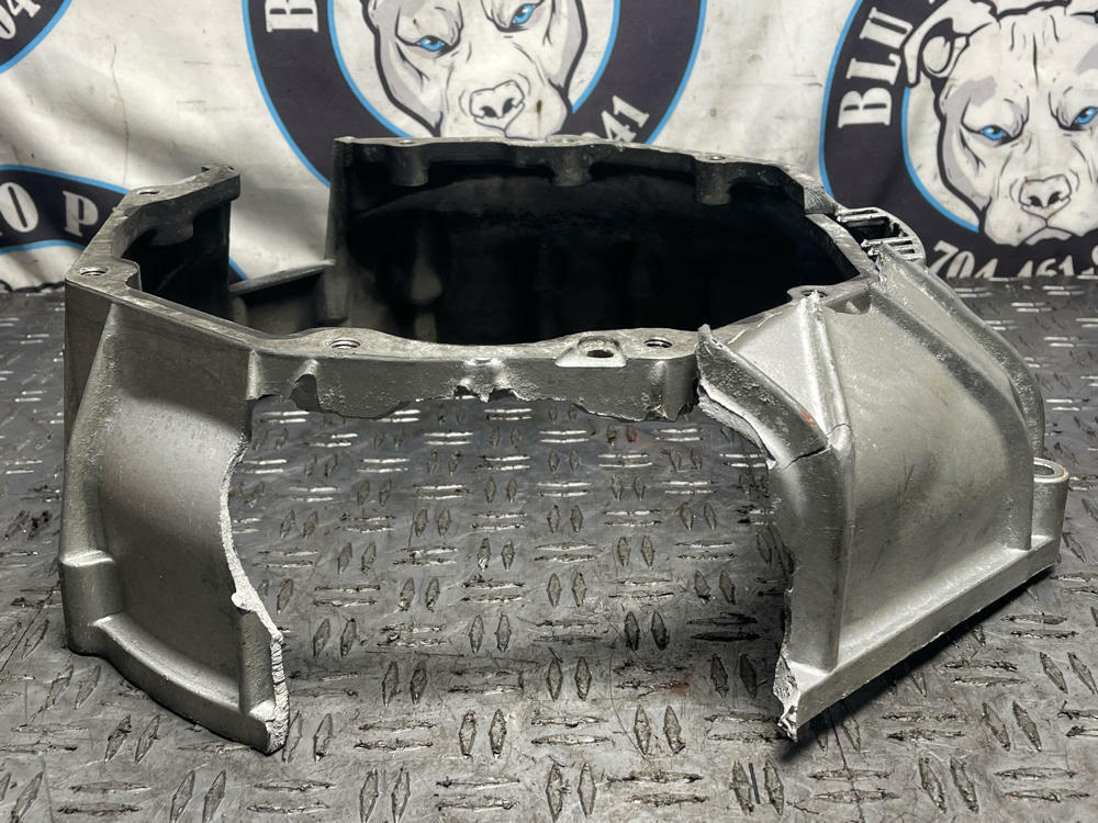 2003-04 Ford Mustang SVT Cobra Tremec T56 Bellhousing- Busted, NEEDS REPAIR 288