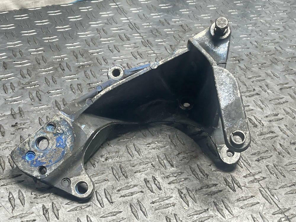 1987-93 Ford Mustang GT/LX Alternator & Smog Pump Bracket