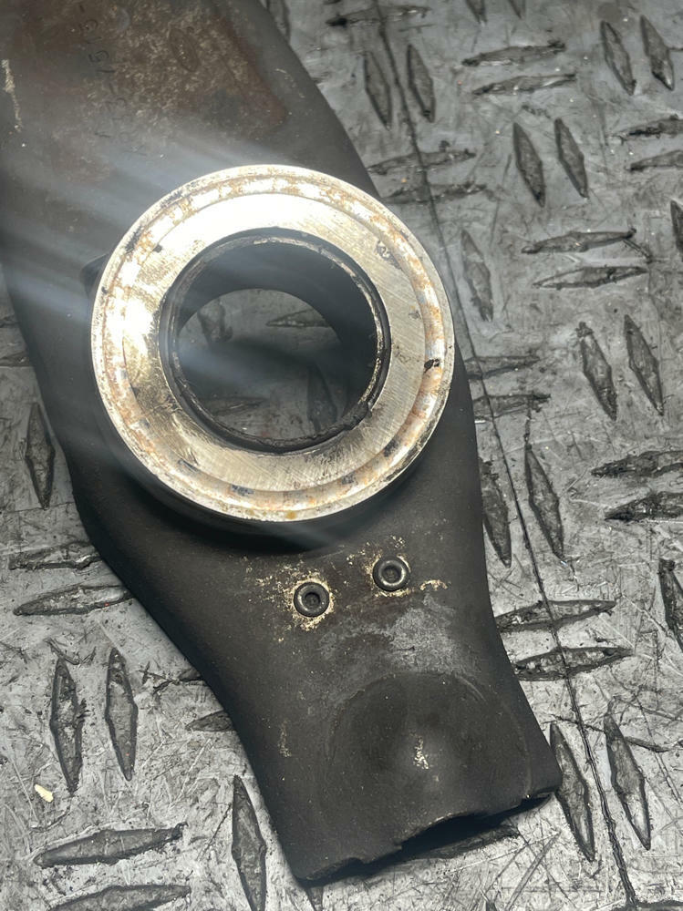 1999-04 Ford Mustang GT/SVT Cobra Tremec TR3650/T56 Clutch Fork