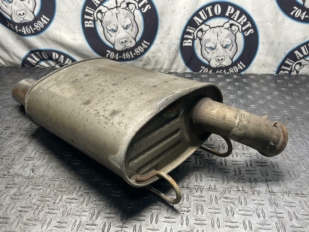 2011-14 Ford Mustang GT OEM Muffler LH 33k Miles 290