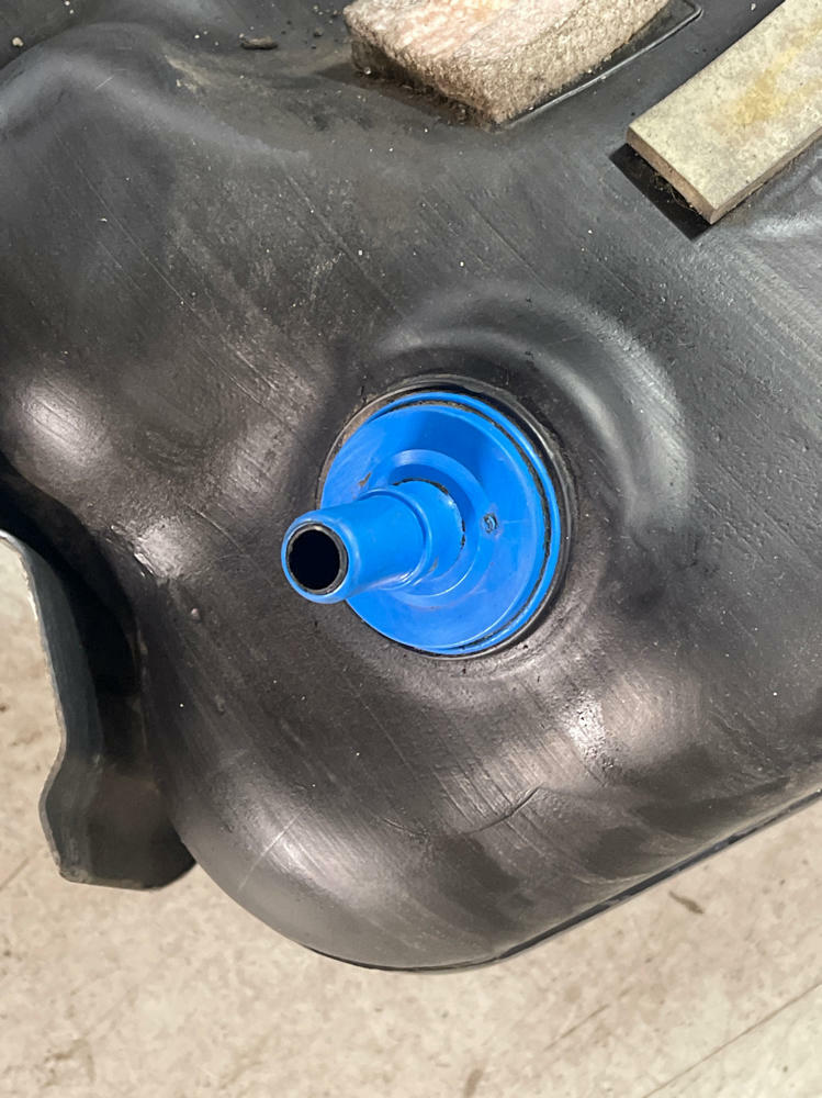 2011-14 Ford Mustang GT V6 Fuel Tank Assembly 33k Miles 290