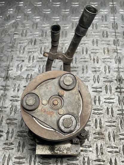 1993-98 Lincoln Mark VIII OEM A/C Compressor- w/ Hardware 285
