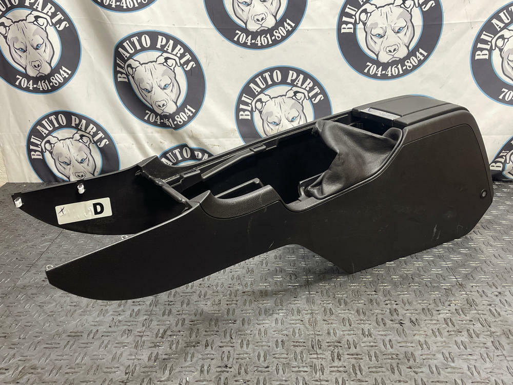 2011-14 Ford Mustang GT Center Console 33k Miles 290