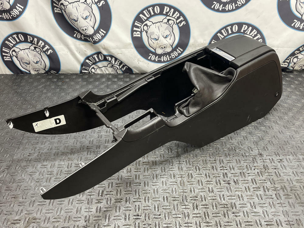 2011-14 Ford Mustang GT Center Console 33k Miles 290