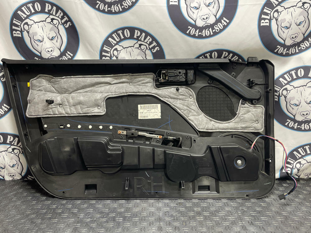 2011-14 Ford Mustang GT RH Passenger Premium Door Panel 33k Miles 290