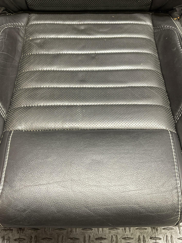 2011-14 Ford Mustang GT RH Passenger Leather Seat 33k Miles 290