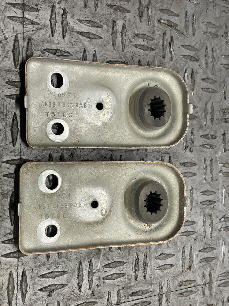 2011-14 Ford Mustang GT V6 Radiator Brackets 33k Miles 290