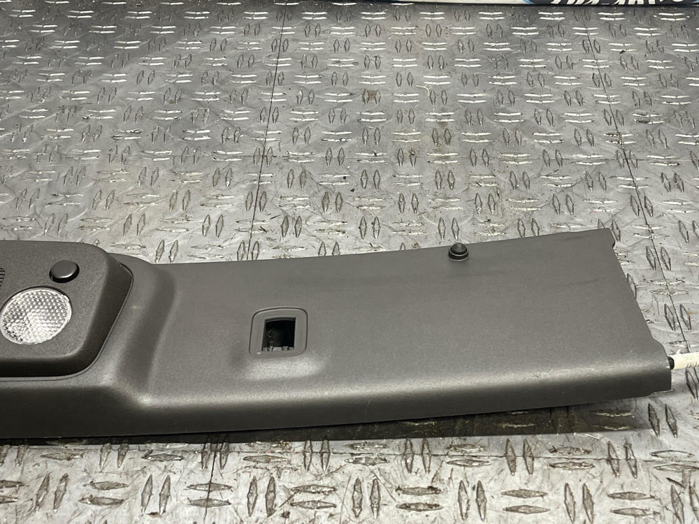 2011-14 Ford Mustang OEM Upper Windshield Trim Panel Dome Light & Harness 290