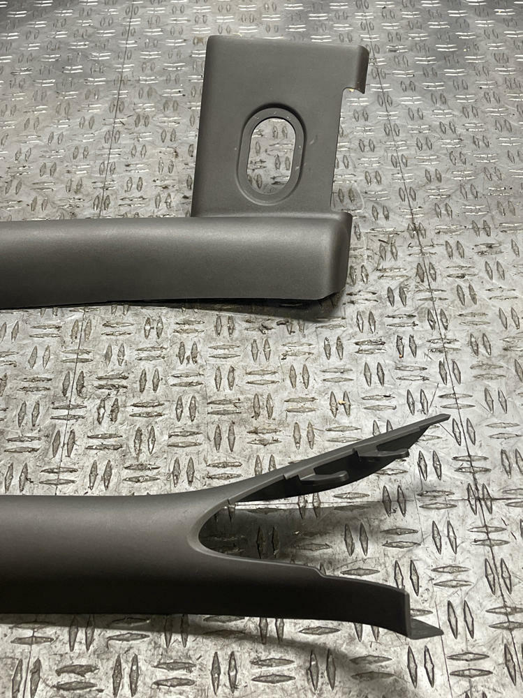 2011-14 Ford Mustang Interior A-Pillar Pair- FOR CONVERTIBLE 290