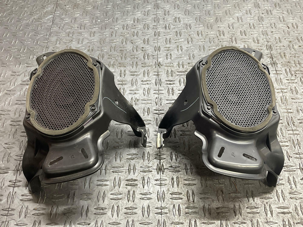 2011-14 Ford Mustang Rear Speakers & Housing 290
