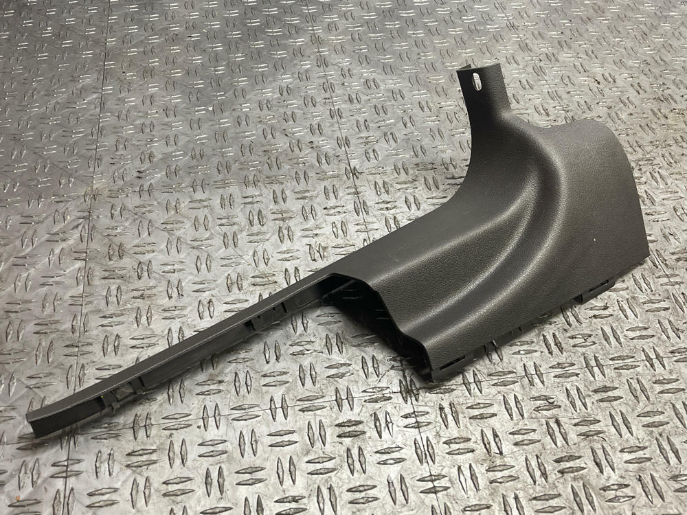 2011-14 Ford Mustang Pass RH Kick Panel 290