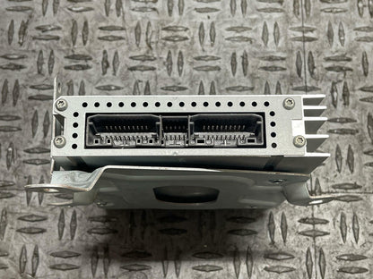 2011-14 Ford Mustang OEM Amplifier (DR3T-18T806-AF) 290
