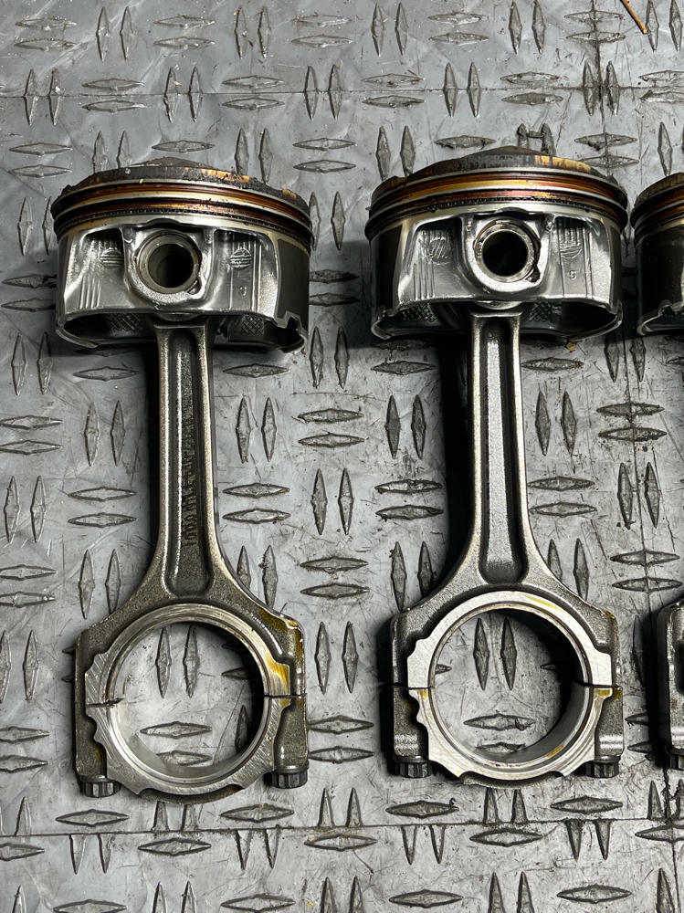 2018-23 Ford Mustang Mach One Rods & Pistons Set 291