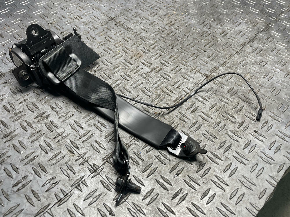 2018-23 Ford Mustang Mach One Rear Seat Belt Pair- FOR COUPE 291