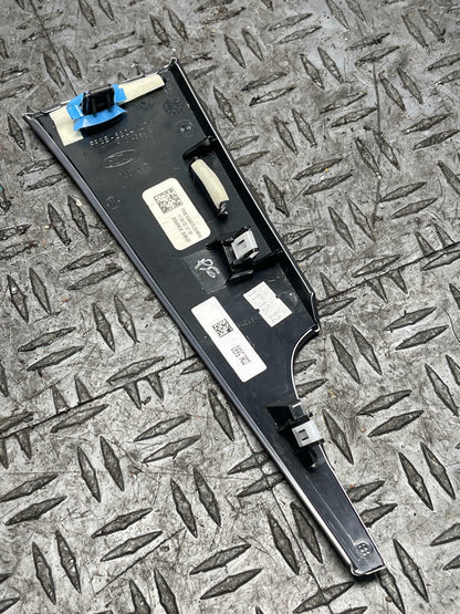 2018-23 Ford Mustang Mach One Pass. RH Lower Dash Trim 291